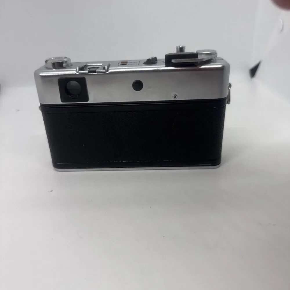 Yashica MG-1 35mm Rangefinder Camera w/ Yashinon 45mm f/2.8 Lens + Case Tested